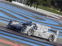 ポルシェのルマンレーサー、2013年の開発テストを終了…マーク・ウェバー選手が初参加 画像