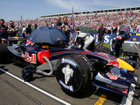 レッドブル、2012年までF1継続 画像