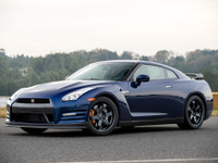 日産 GT-R 消費税8%で28万の価格アップ…新車の適用は登録日 画像