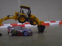 ケン・ブロックの『ジムカーナ6』、迫力のラジコンカーで再現［動画］ 画像