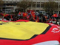 フェラーリ ファン200名以上、シューマッハの45歳の誕生日に回復を祈る 画像