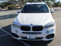 【BMW X5 新型 発売】キドニーグリルを幅広に見せ、ダイナミックさと存在感強調 画像