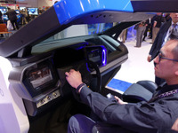 【CES14】JVCが映像技術をフル活用、先進運転支援システム i-ADAS を発表 画像