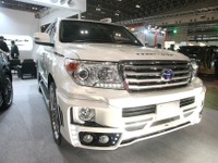 【東京オートサロン14】大迫力ラグジーランクル登場…トミーカイラ［詳細画像］ 画像