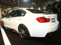 【東京オートサロン14】足下引き締めるRAYSホイール…BMWアクティブハイブリッド3［詳細画像］ 画像