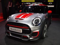 【デトロイトモーターショー14】MINI ハッチバック 新型、ジョンクーパーワークス コンセプト登場…市販版は220psターボか 画像