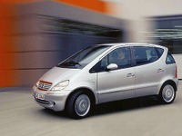 【ジュネーブ・ショー2001出品車】『AクラスLWB』その3 ---価格300万円の攻防 画像