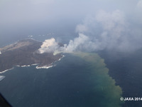 JAXA、Pi-SAR-L2を使用して西之島付近を観測…島の面積拡大を確認 画像