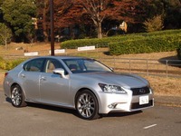 【レクサス GS300h 試乗】軽快な走りの直4HVは独自の存在意義あり…松下宏 画像