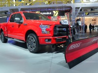 【シカゴモーターショー14】フォード F-150 新型に除雪車仕様…純正オプション設定へ 画像