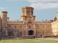 MGローバーの“城”、売却される 画像