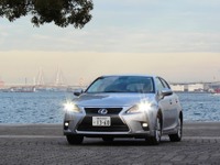 【レクサス CT200h 改良新型】遮音材にプラスして吸音材により静粛性向上 画像