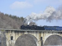 釜石線SL列車、「SLえほん」の朗読会兼ねた試乗会実施 画像