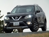 【日産 エクストレイル20X エクストリーマーX 試乗】スタイルに馴染むアイテム類…島崎七生人 画像