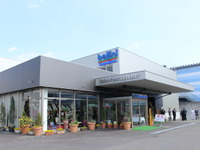 鹿児島に最新塗装システム導入のボディショップがオープン…塗装業界の未来担う“夢の工場”へ 画像