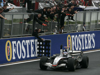 【F1ベルギーGP】スパウェザーの中、ライコネン勝利 画像