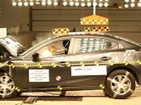 【NHTSA】マツダ アクセラ 新型、最高の衝突安全性能を認定 画像