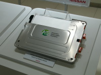 日産自動車など、LiBの電子の動きを直接観測し定量化する分析手法を開発 画像