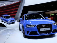 【ジュネーブモーターショー14】アウディ RS、原点と最新作が揃い踏み…RS2 と RS4 アバント 画像