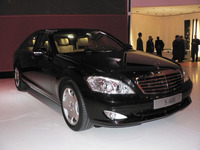 【フランクフルトモーターショー05】メルセデスベンツ Sクラス…新技術のスタンダード 画像