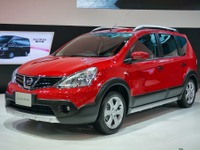 【バンコクモーターショー14】タフなルックスと広い室内を併せ持つコンパクトSUV…日産リヴィナ［詳細画像］ 画像