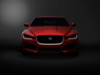 ジャガーの新型セダン、XE …Fタイプ 用のV6エンジン搭載へ 画像