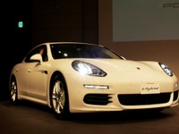 【ポルシェ パナメーラS E-ハイブリッド 発売】スポーツカーとプレステージサルーンを両立したポルシェからの回答 画像