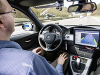 ボッシュ デナー会長が講演、自動運転研究の進展と課題…第14回シュトゥットガルト国際シンポジウム 画像