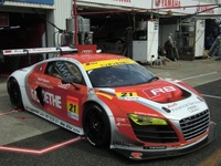 「R8は決勝レースで強いクルマ」…Audi Team Hitotsuyamaに加入の藤井誠暢が分析 画像