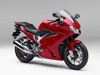 ホンダ、スポーツツアラー VFR800F をフルモデルチェンジ 画像