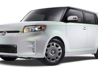 【ニューヨークモーターショー14】米国版 ルミオン、サイオンxB に限定車…テーマは「グリーン」 画像