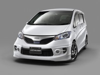 無限、フリード/フリードハイブリッド用パーツを発表 画像