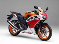 ホンダ、新型CBR250R を発表…レプソルカラーの特別仕様も設定 画像