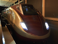 フリーゲージトレイン新試験車両、初の走行試験を実施 画像