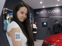 【北京モーターショー14】レクサス、車内Wi-Fi提供でつながる利便を訴求 画像