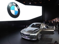 【北京モーターショー14】軽量化技術をアピールしたBMW 画像