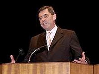 【新聞ウォッチ】リストラに取り組む三菱・エクロートCOOの家賃は月300万円 画像