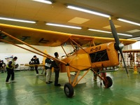 立飛ホールディングス、戦後に製造した軽飛行機の保存機を一般公開 画像