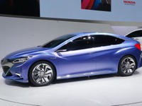【北京モーターショー14】ホンダ Concept B…若者層に向けたハッチバックスポーツ ［詳細画像］ 画像