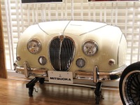 光岡、日本橋三越本店に企画ブース出展…“手作り感”を見て触れて感じる 画像