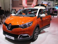 【北京モーターショー14】ルノーの小型SUV、キャプチャーが中国初公開…2015年に現地発売へ 画像