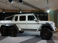 メルセデスベンツ日本、Gクラス 6輪駆動モデルの受注開始…限定5台、8000万円 画像