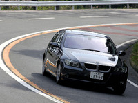 【インプレ'05】下野康史　BMW『3シリーズ』 かつての六本木カローラはニュータウンで似合うクルマに 画像