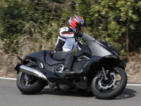 【ホンダ NM4 試乗】形だけでなく走りも近未来…和歌山利宏 画像