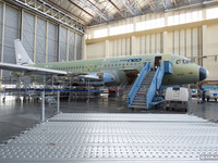 エアバス、A320neo初号機の最終組み立てを開始 画像