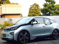 【BMW i3 試乗】デザインだけでなく新鮮なドライブフィールにも感動…青山尚暉 画像