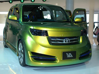 【東京モーターショー05】写真蔵…トヨタ bB 後継 画像