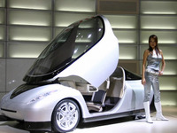 【東京モーターショー05】写真蔵…ダイハツ UFE-III 画像