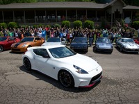 日産 フェアレディZ NISMO、2015年型に進化…米国先行公開にファンが興奮 画像