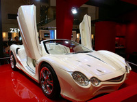 【東京モーターショー05】大蛇が出るぞぉぉぉぉぉぉ!! 画像